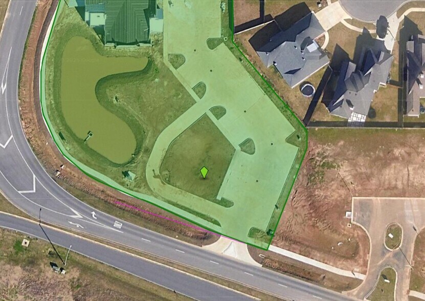 Primary Photo Of 300 W Fairfield Dr, Broussard Freestanding For Lease