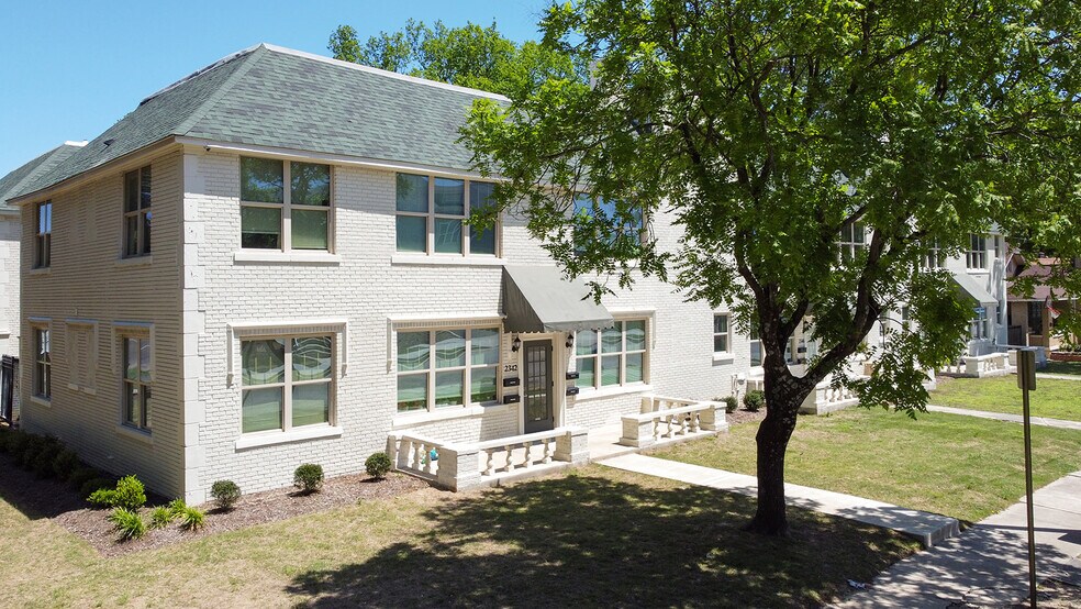 More Photos Of 2342-2352 Parkway Pl, Memphis Apartments For Sale