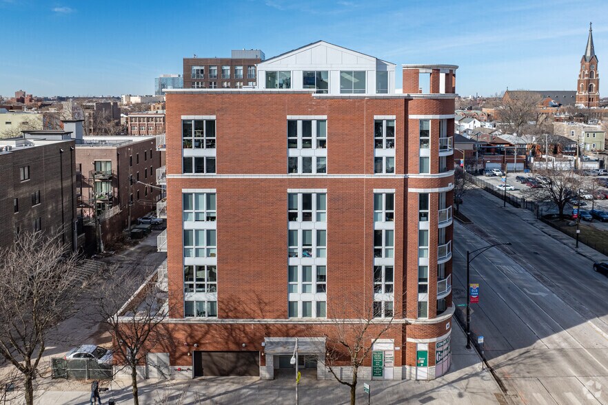 More Photos Of 1552 N North Park Ave, Chicago Apartments For Lease