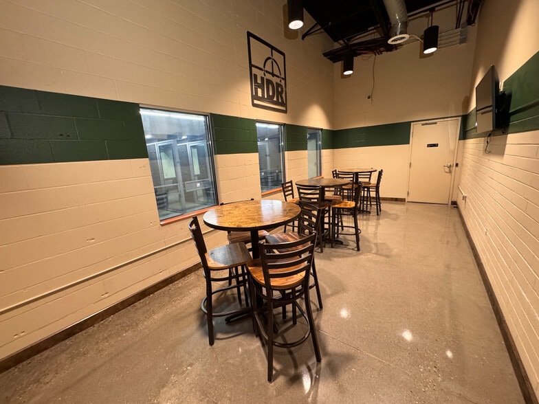 More Photos Of 1616 State Route 28, Loveland Freestanding For Sale