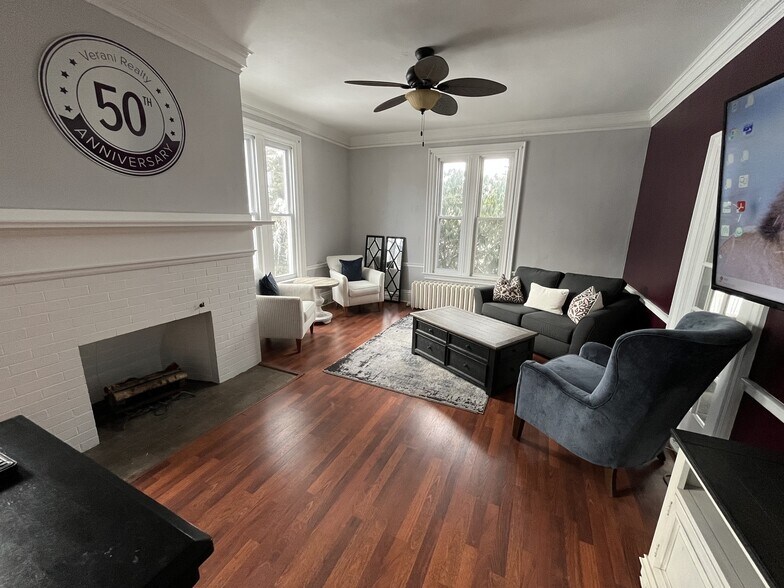 More Photos Of 445 Main St, Saco Office Residential For Sale