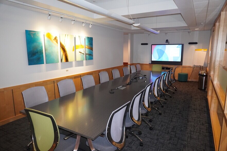 More Photos Of 525 Junction Rd, Madison Office For Lease