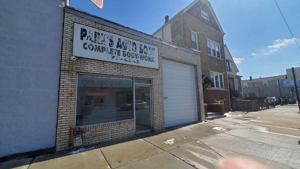 More Photos Of 4251 N Western Ave, Chicago General Retail For Lease