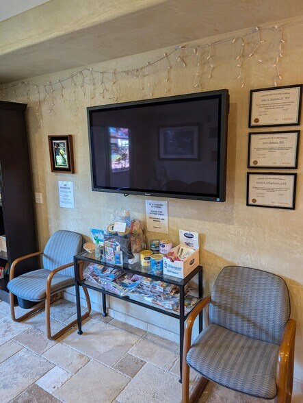 More Photos Of 900 Cass St, Monterey Medical For Sale