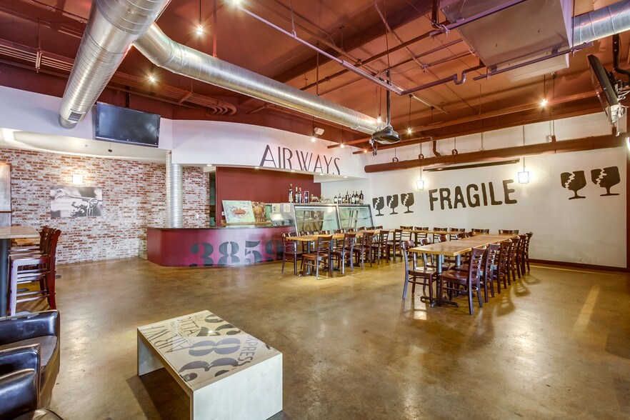 More Photos Of 3959 30th St, San Diego General Retail For Lease