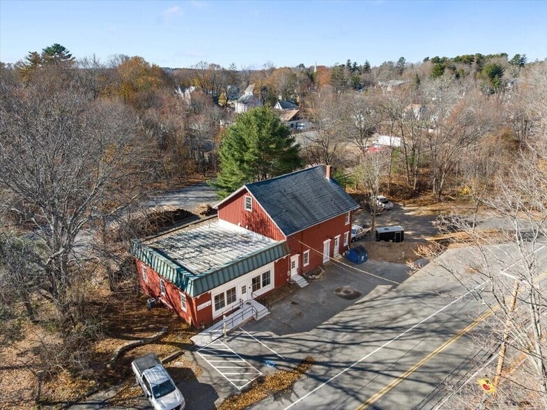 More Photos Of 21 Boston Rd, Southborough Flex For Lease