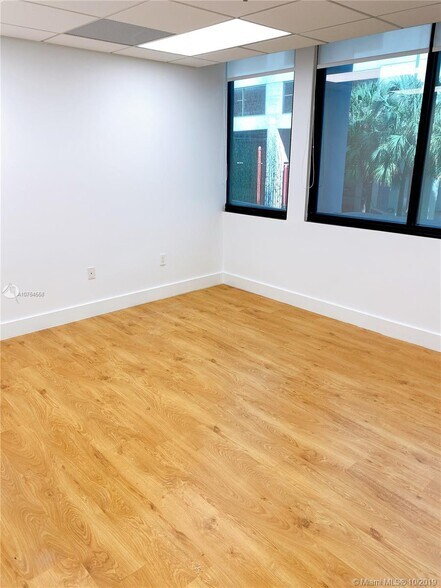 More Photos Of 1110 Brickell Ave, Miami Office For Lease