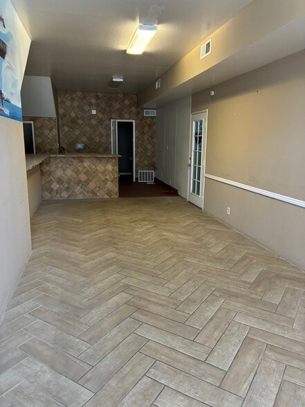 More Photos Of 2900-2920 Fruitvale Ave, Oakland Storefront Retail Office For Lease