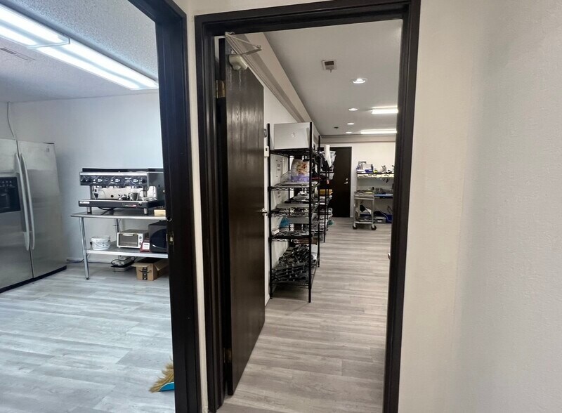 More Photos Of 4450 Enterprise St, Fremont Manufacturing For Sale