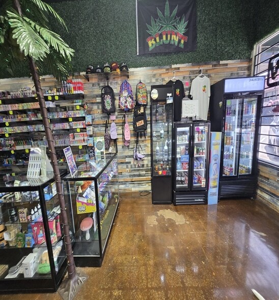 More Photos Of 104 N Ballard Ave, Wylie Storefront For Sale