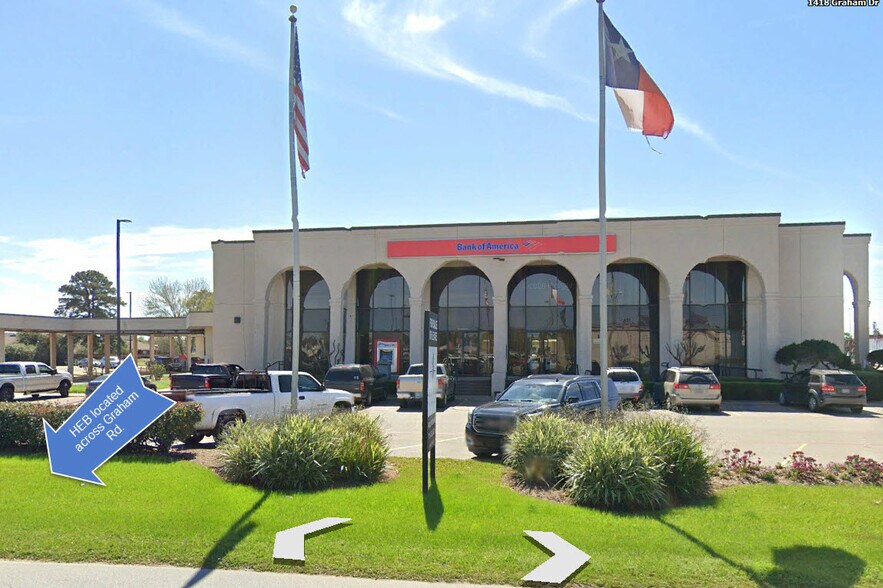 More Photos Of 1431 Graham Dr, Tomball Office For Lease