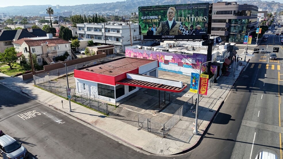 More Photos Of 371 S Fairfax Ave, Los Angeles Service Station For Lease