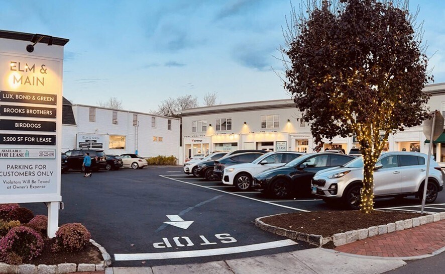 Primary Photo Of 136 Main St, Westport Unknown For Lease