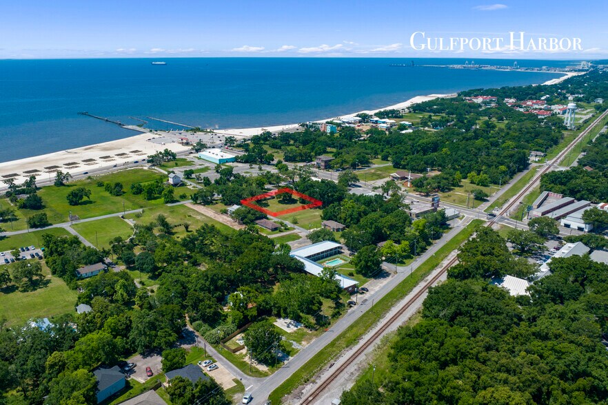 More Photos Of 207 Palmetto Ln, Gulfport Land For Sale