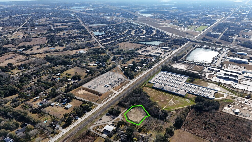 More Photos Of 414 Washington St, League City Land For Sale