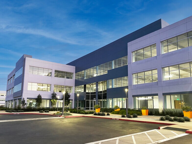More Photos Of 300 Holger Way, San Jose Office For Lease