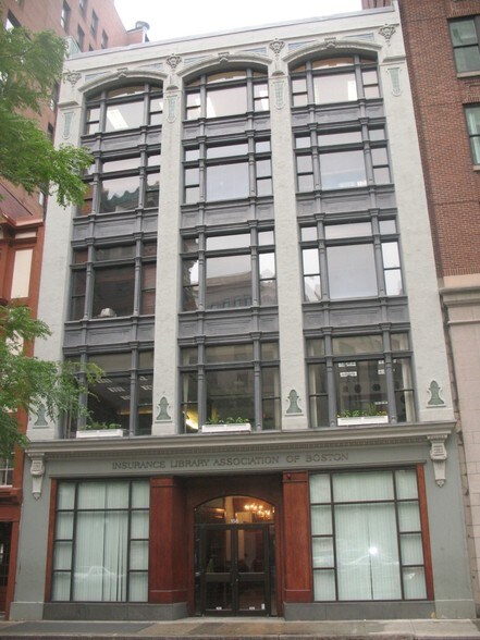 More Photos Of 156 State St, Boston Office For Sale