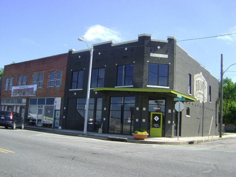 More Photos Of 2519 Broad Ave, Memphis General Retail For Sale