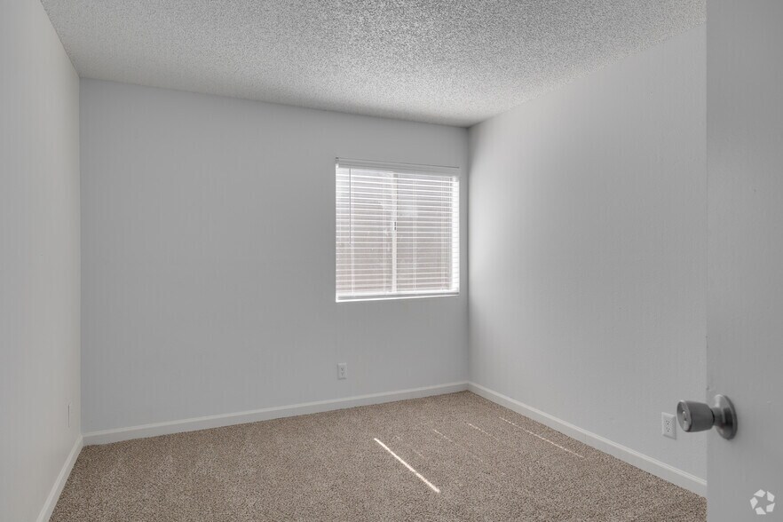 More Photos Of 40 E Sunland Ave, Phoenix Apartments For Sale
