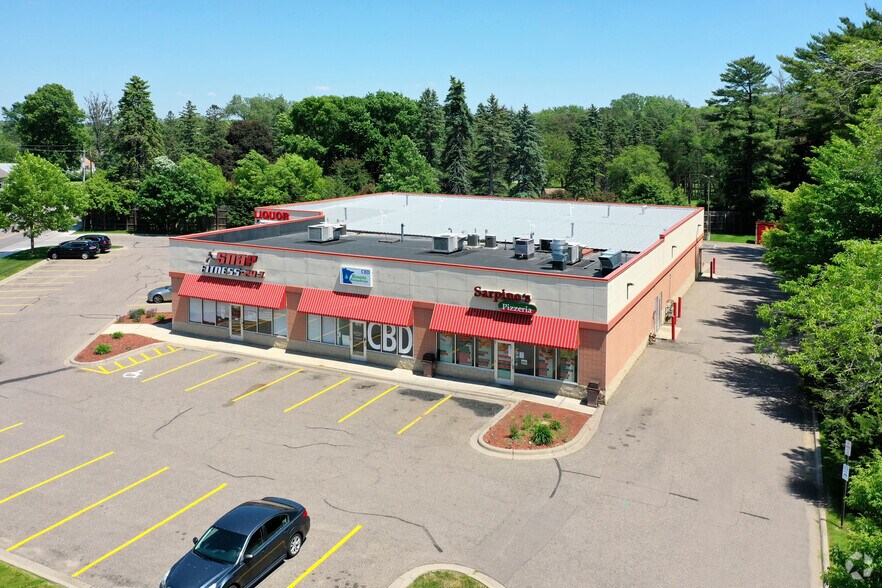 More Photos Of 1801-1807 Geneva Ave, Oakdale Unknown For Lease