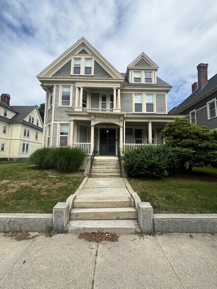 More Photos Of 906 Main St, Worcester Apartments For Sale