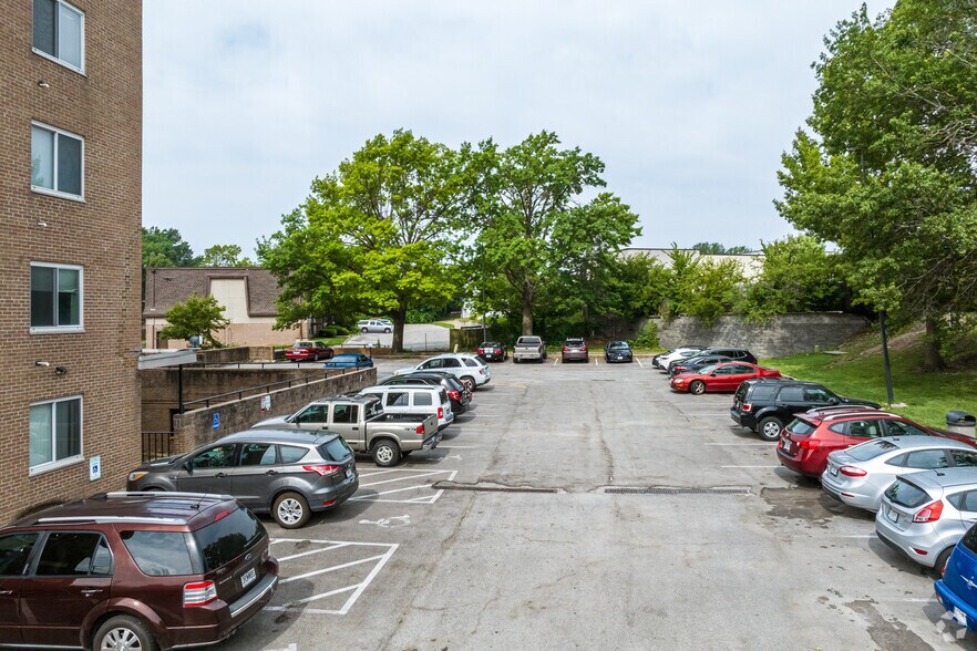 More Photos Of 728 Jennings Rd, Independence Apartments For Sale