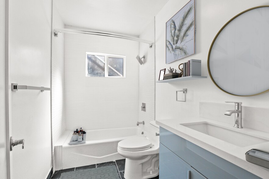 More Photos Of 316 Columbia Ave, Los Angeles Apartments For Sale