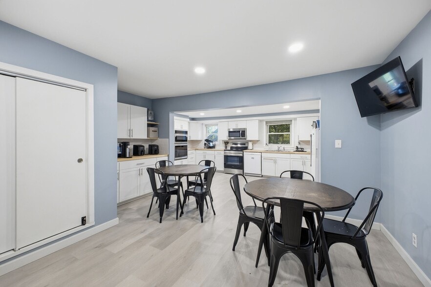 More Photos Of 6515 Holt Rd, Nashville Specialty For Sale