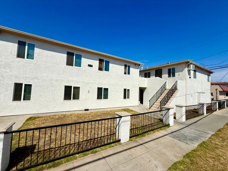 More Photos Of 1117-1121 2nd St, San Fernando Apartments For Sale