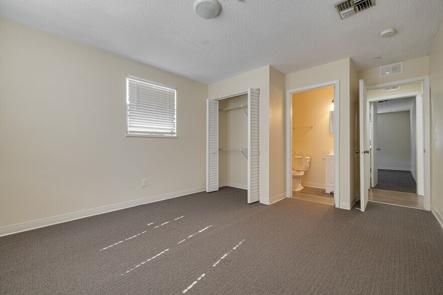 More Photos Of 220 Scotland St, Dunedin Healthcare For Lease