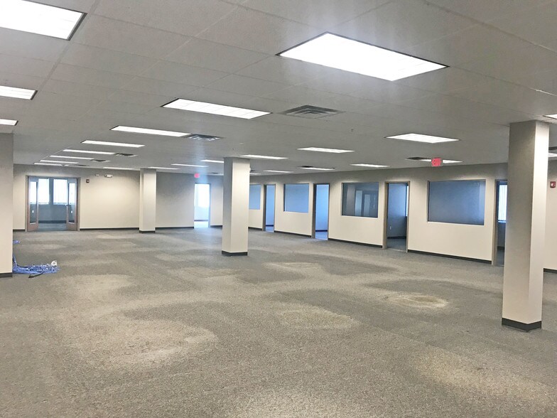 More Photos Of 22 Century Hill Dr, Latham Coworking Space