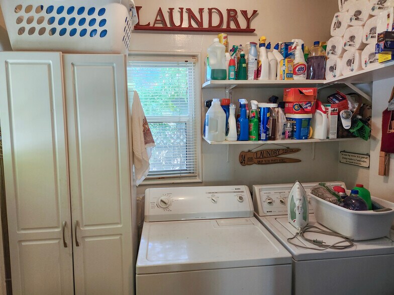 More Photos Of 823-825 Wheeler St, Santa Rosa Apartments For Sale