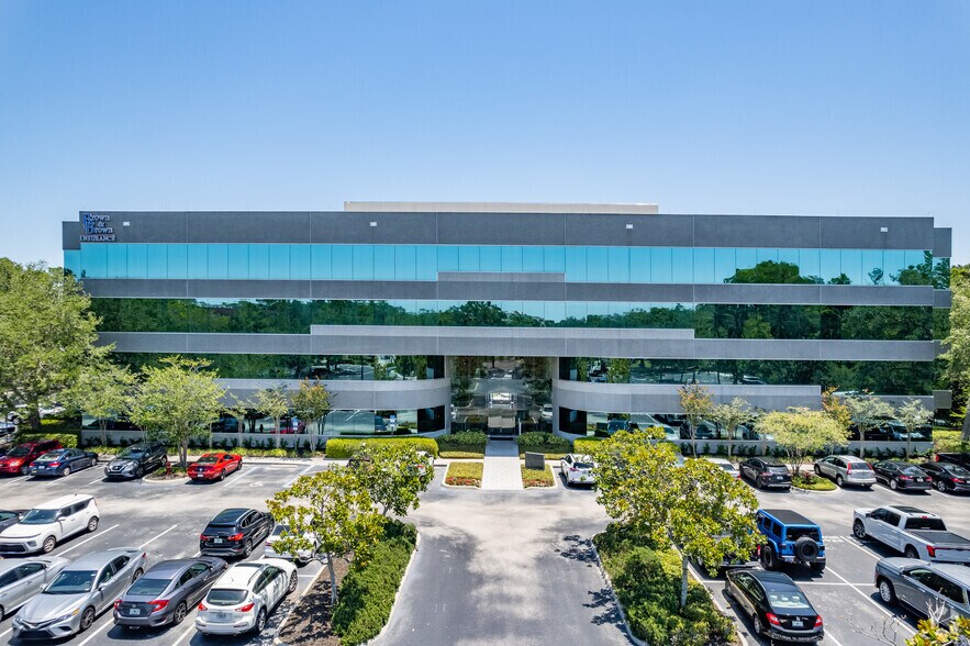 More Photos Of 601 S Lake Destiny Rd, Maitland Unknown For Lease