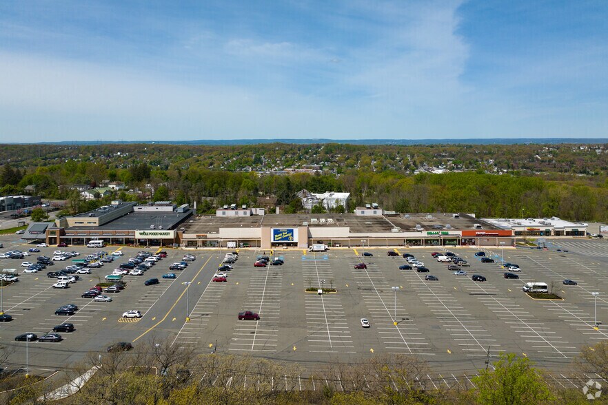 More Photos Of 255 Prospect Ave, West Orange Unknown For Lease