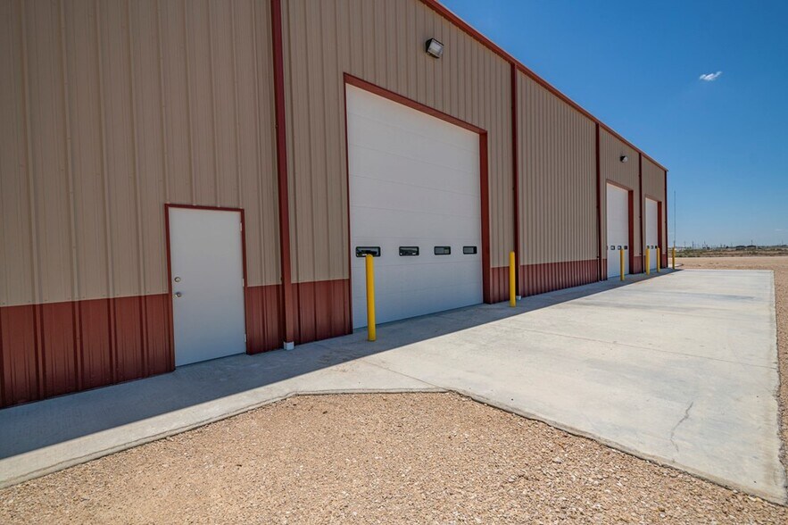 More Photos Of 16651 W Basin St, Odessa Industrial For Sale