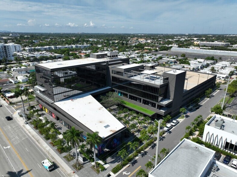 More Photos Of 601 N Federal Hwy, Hallandale Beach Office For Lease