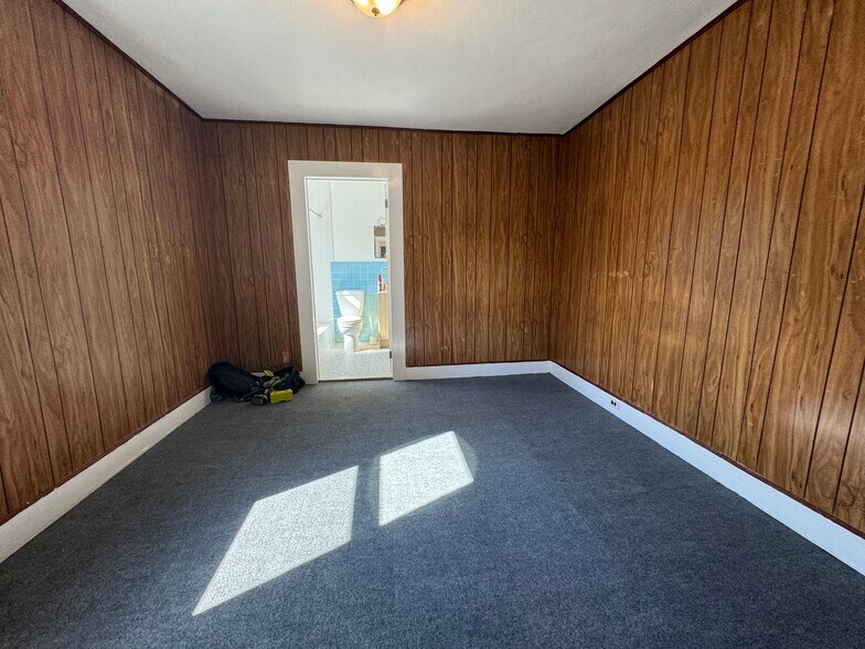 More Photos Of 1532 125th St, College Point Apartments For Sale