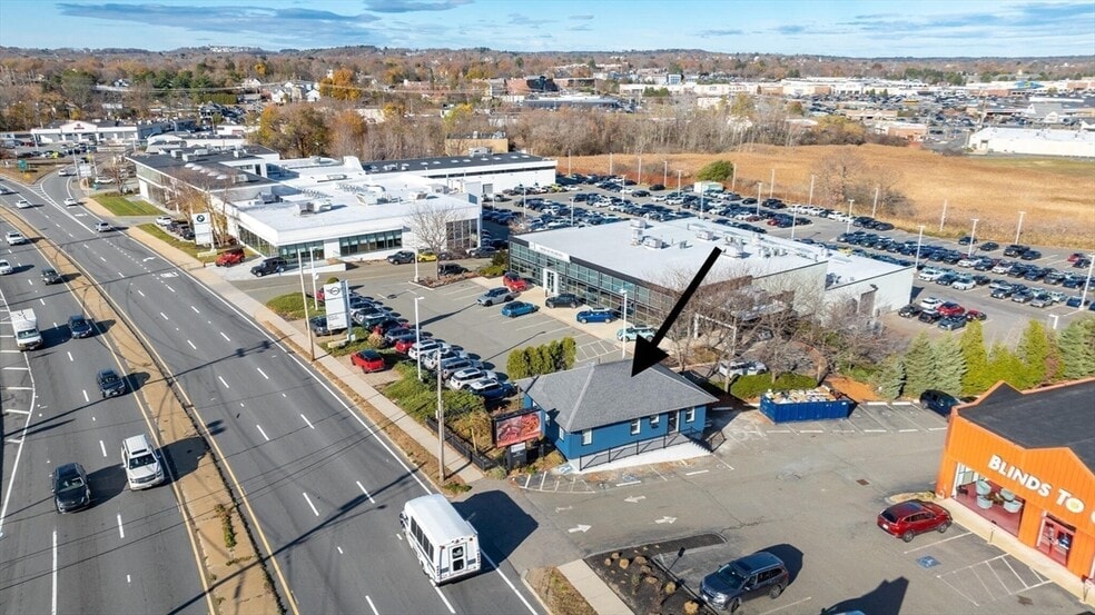 More Photos Of 205 Andover St, Peabody Medical For Lease