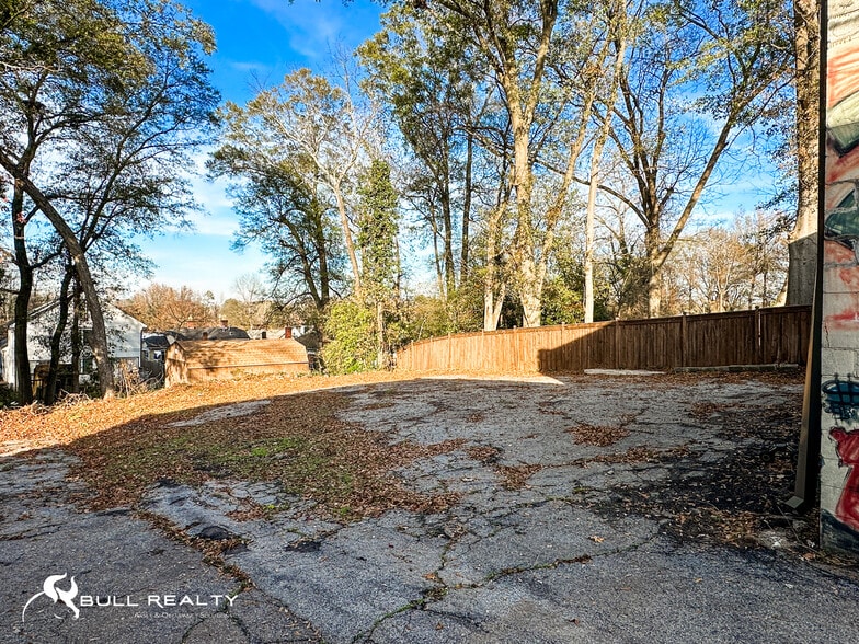 More Photos Of 985 Arden Ave SW, Atlanta Flex For Sale
