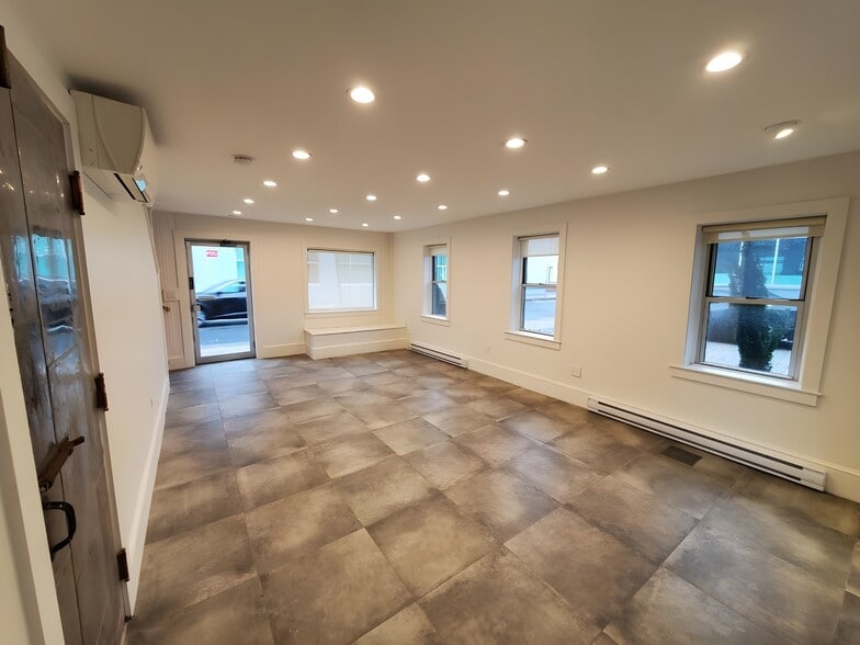 More Photos Of 160 Sidney St, Cambridge Office For Sale