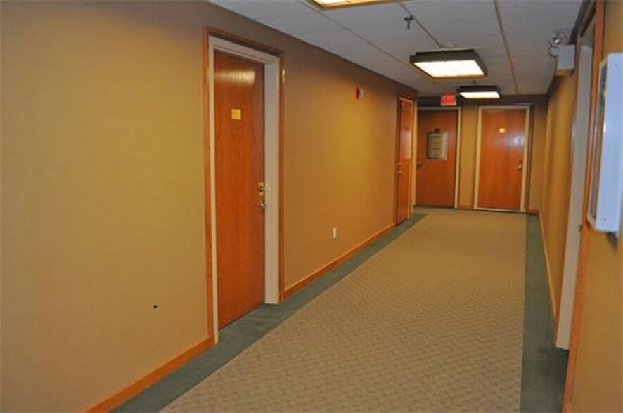 More Photos Of 120 N Main St, Attleboro Medical For Sale
