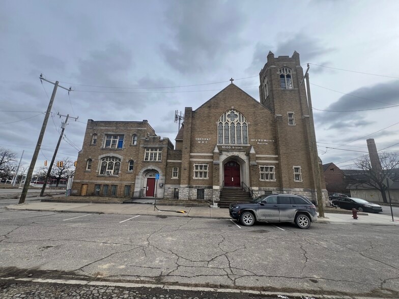 More Photos Of 9500 Stoepel St, Detroit Religious Facility For Sale