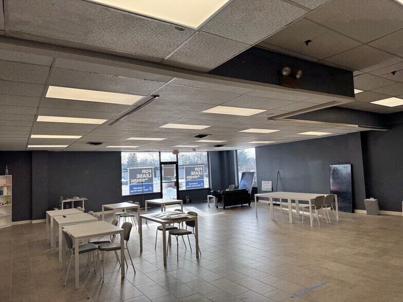 More Photos Of 37-39 Webster Square Rd, Berlin Unknown For Lease