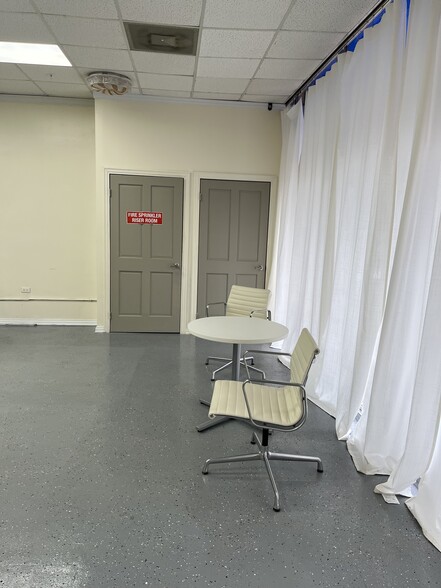 More Photos Of 6978 Main St, Lithonia Storefront Retail Office For Sale