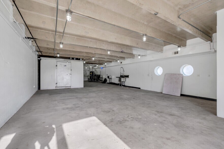 More Photos Of 1404-1406 McGavock Pike, Nashville General Retail For Lease
