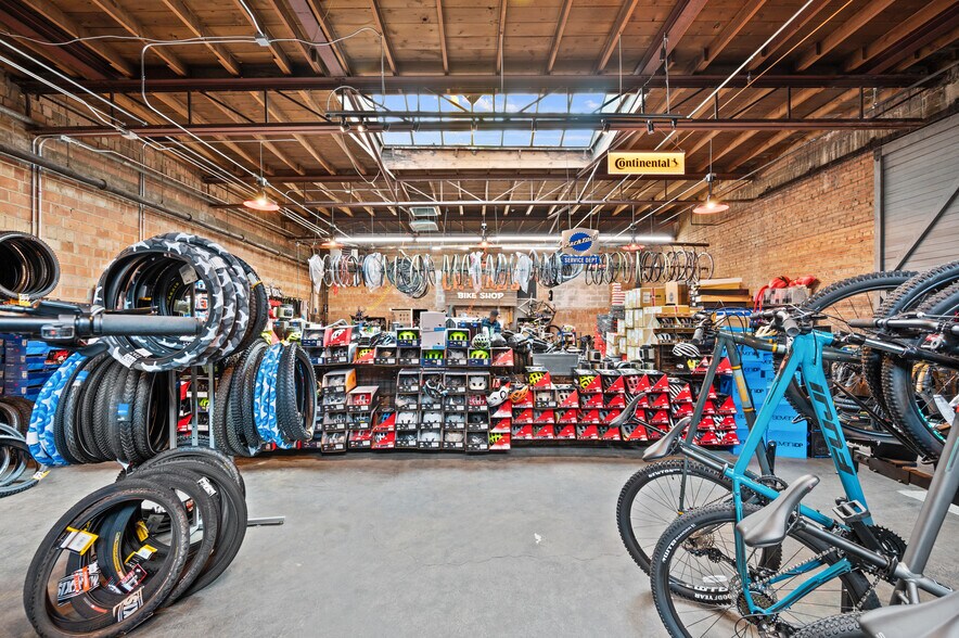 More Photos Of 150 E 800 S, Salt Lake City Storefront Retail Office For Sale