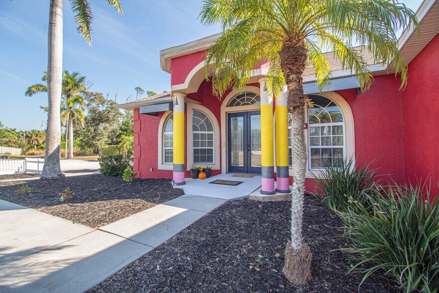 More Photos Of 17162 Toledo Blade Blvd, Port Charlotte Medical For Sale