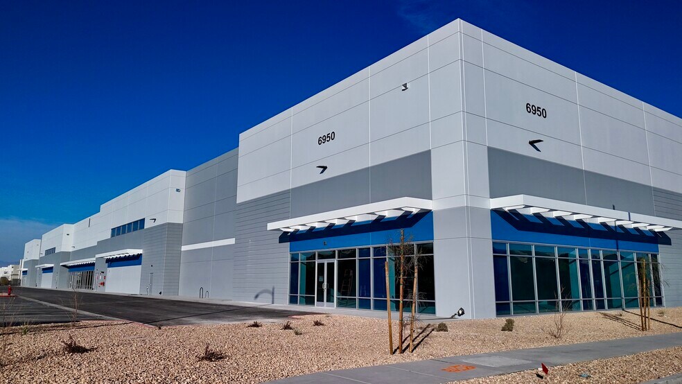 More Photos Of 6950 Miller Ln, Las Vegas Distribution For Sale
