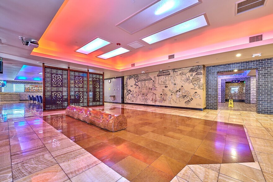 More Photos Of 620 S Union Ave, Los Angeles Storefront For Sale