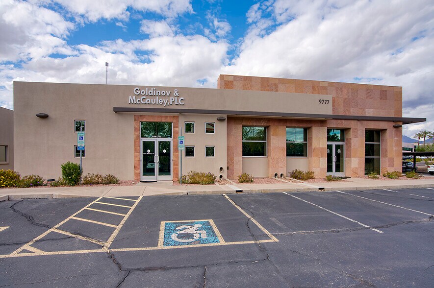 More Photos Of 9777 N 91st St, Scottsdale Office For Sale